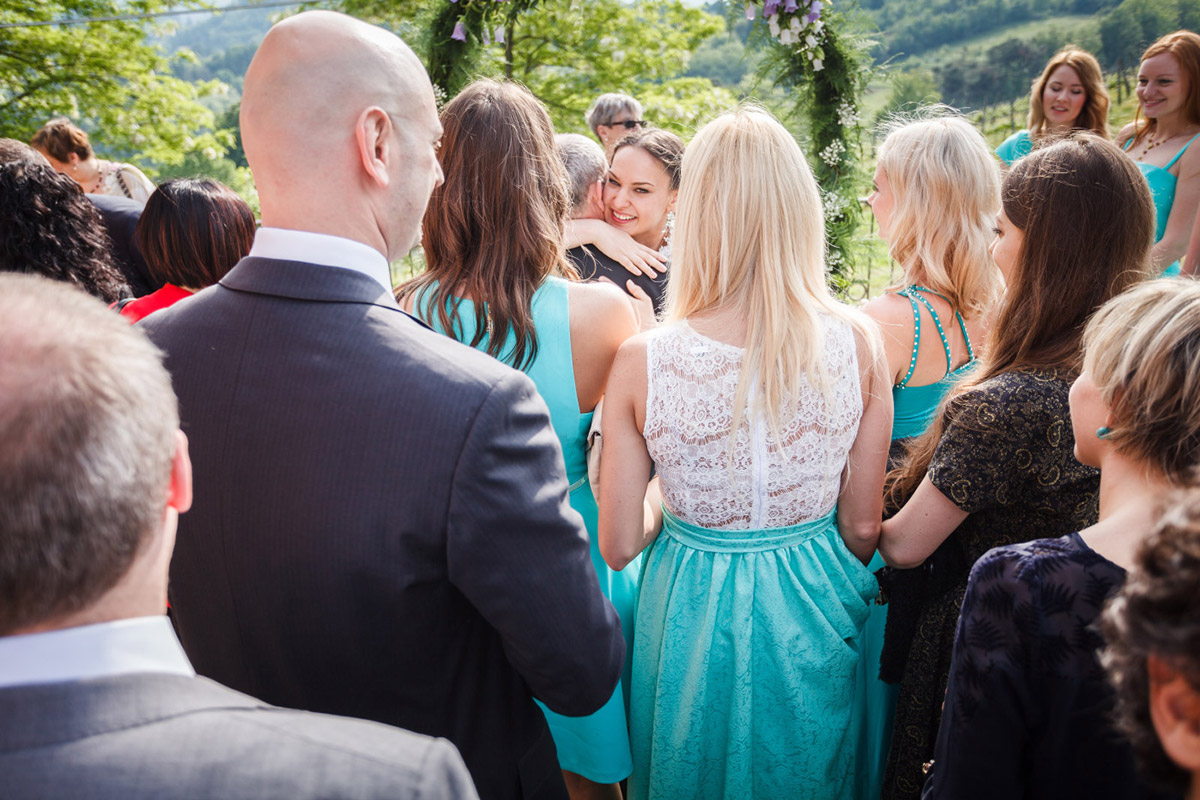 momenti-spontanei-fotografo-matrimonio-fattorie-montechiaro