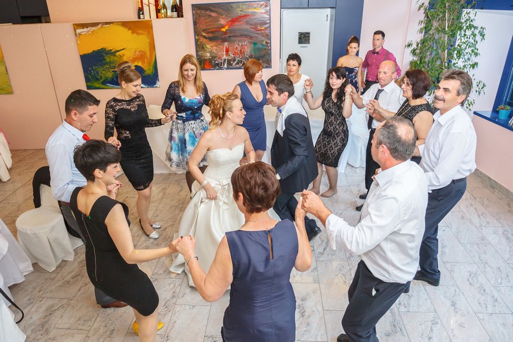 fotografo-matrimonio-ca-la-ghironda-zola-predosa-ricevimento-ModernArtMuseum