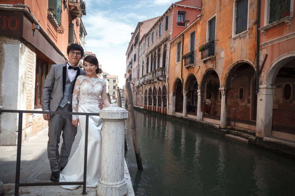 18-romantic-photo-session-couple-venice