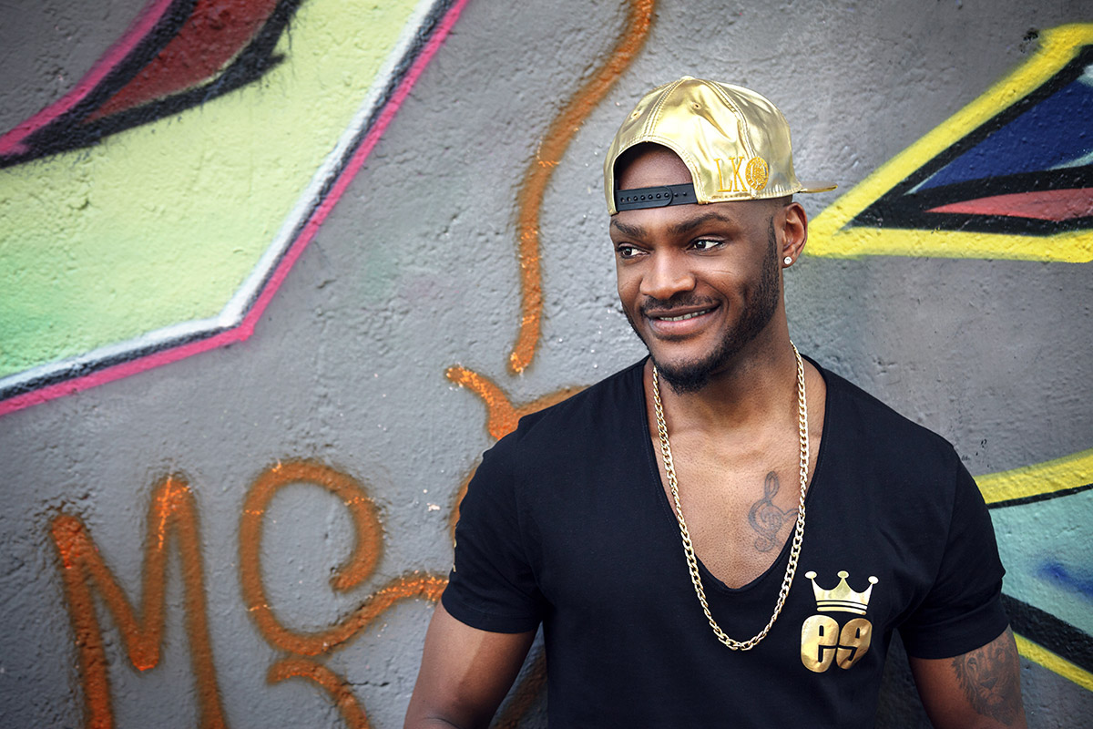 23-book-foto-musicista-bologna-grafitti