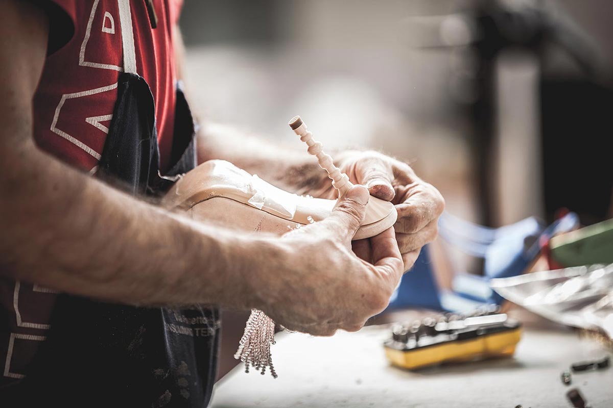 hire-professional-photographer-bologna-for-industrial-photo-shoot