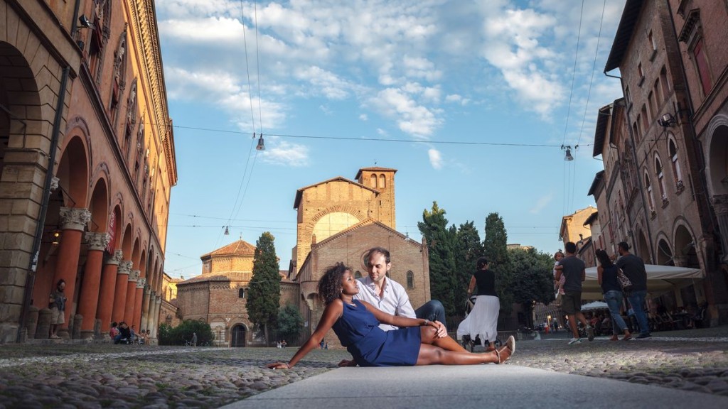 wedding-photography-piazza-santo-stefano-bologna
