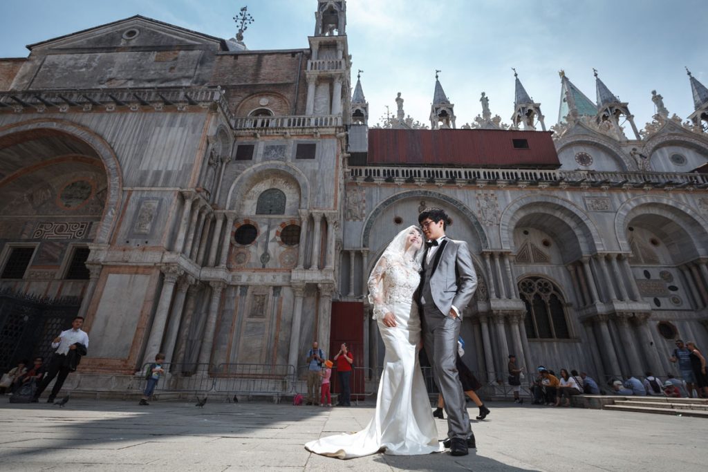 best locations couple photo shoot Venice