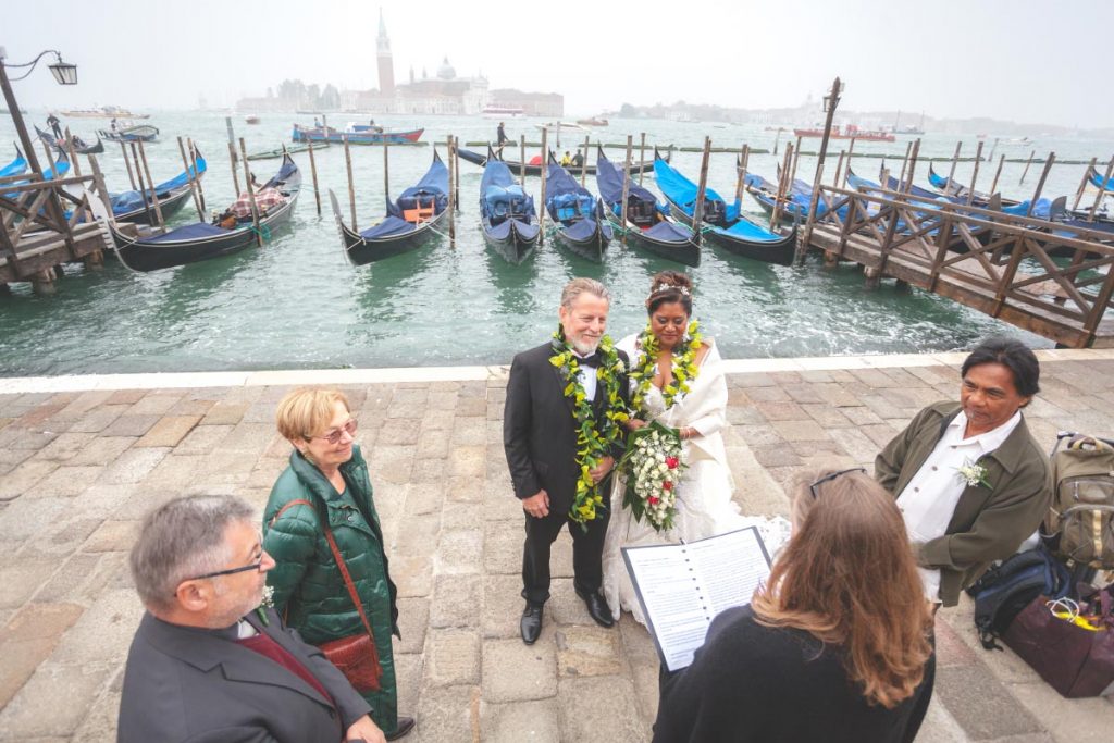 vow-renewal-wedding-anniversary-inspiration-venice-italy.jpg