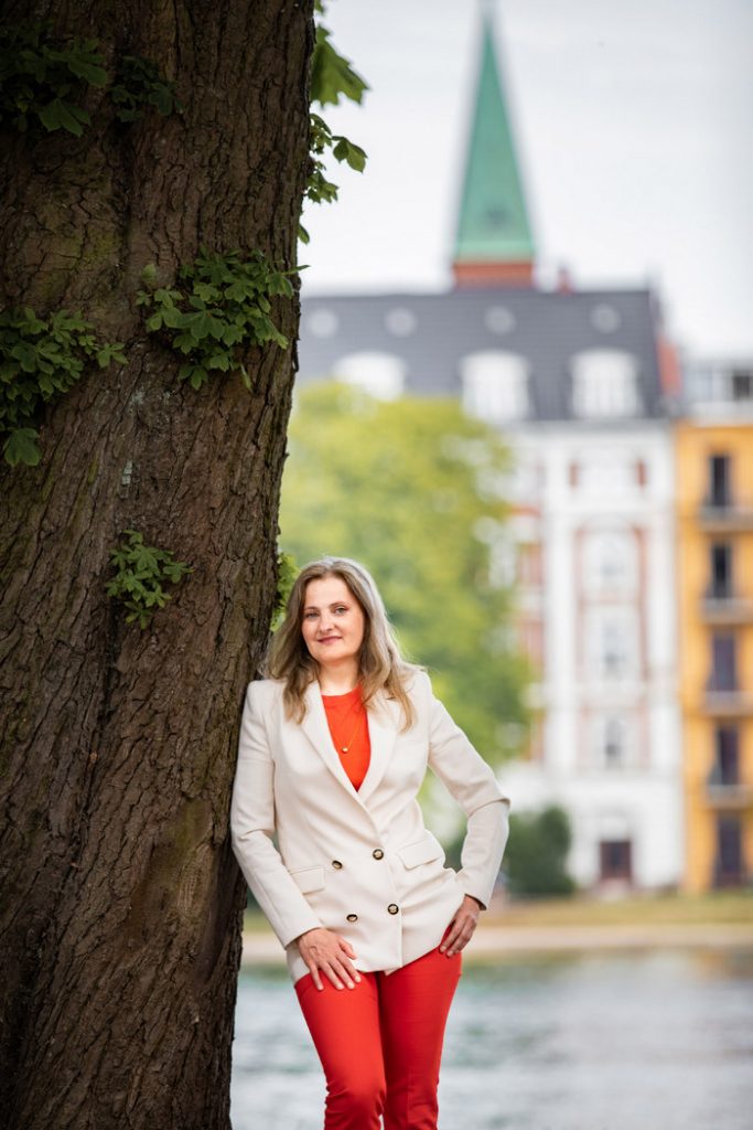 best-instagram-locations-Copenhagen-the-lakes-outdoor-portrait