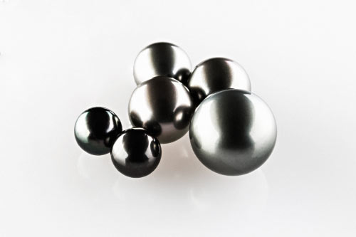 Black-Pearls-jewellery-ecommerce-photography-Copenhagen-Denmark