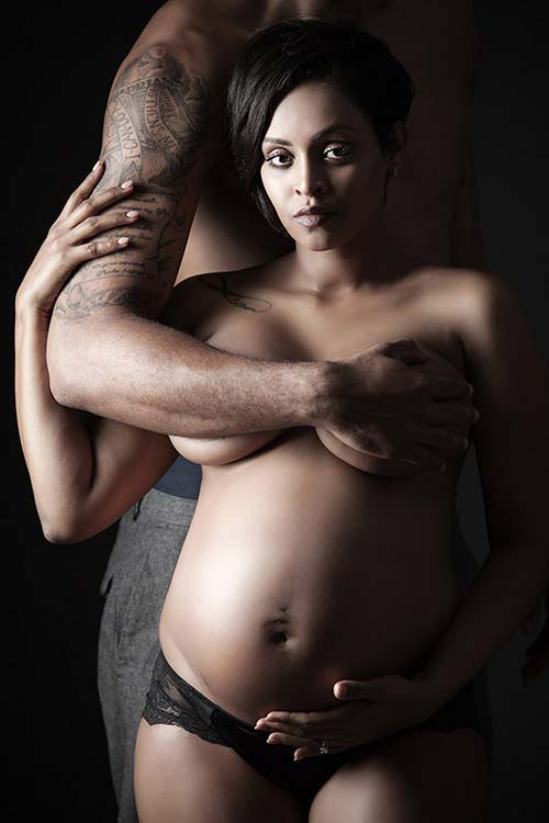 Studio Professional photographer in Copenhagen for maternity