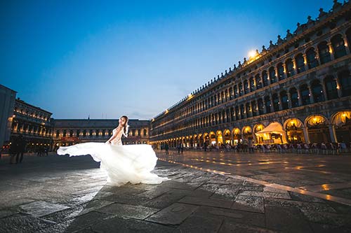 amazing-pre-wedding-photo-shoot-venice-italy