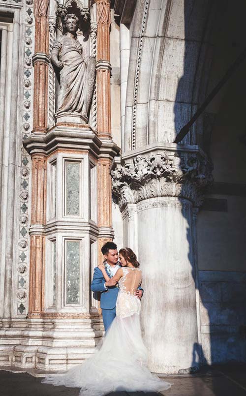 destination wedding photographer venice italy